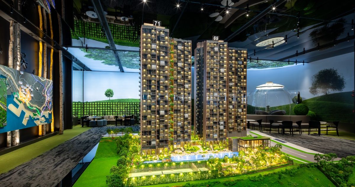 CapitaLand's LyndenWood scale model at the sales gallery