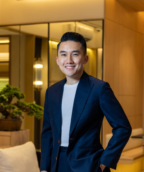 Bernard Ng, PropNex real estate salesperson