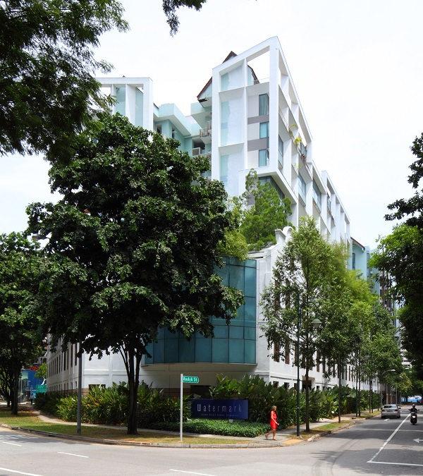 The seller of a unit at Watermark Robertson Quay, on Rodyk Street, made the top gain over the week of Feb 4 to 11 (Credit: Samuel Isaac Chua/ The Edge Singapore)