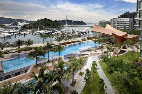  Reflections at Keppel Bay’s dramatic curved-roof clubhouse was designed by Daniel Libeskind as the social hub for residents (List Sotheby)